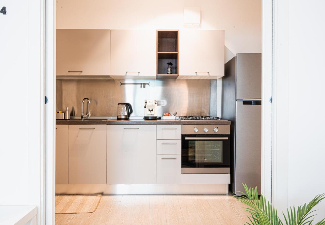 Apulialux - Elegant Apartment Con Netflix Bari Luaran gambar